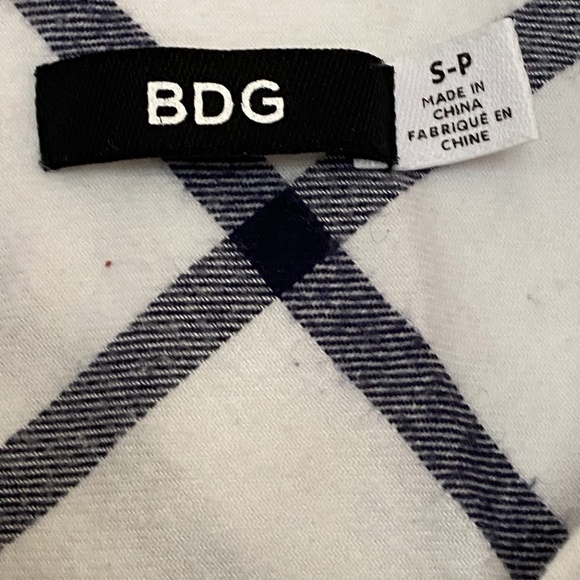 thick flannel size small - Picture 3 of 4